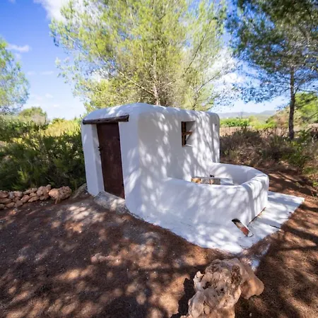 Tegui Is A Luxury Close To San Rafael And 10 Min Drive To Ibiza Town And San Antonio *