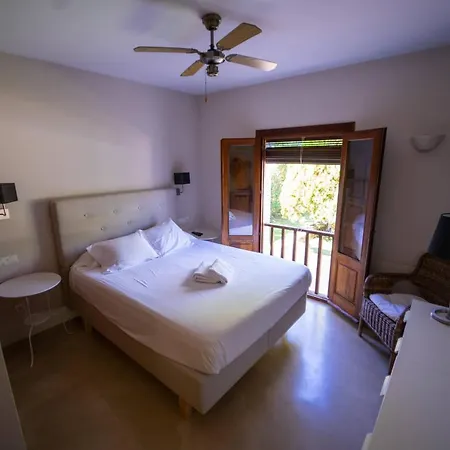 빌라 Tegui Is A Luxury Close To San Rafael And 10 Min Drive To Ibiza Town And San Antonio *